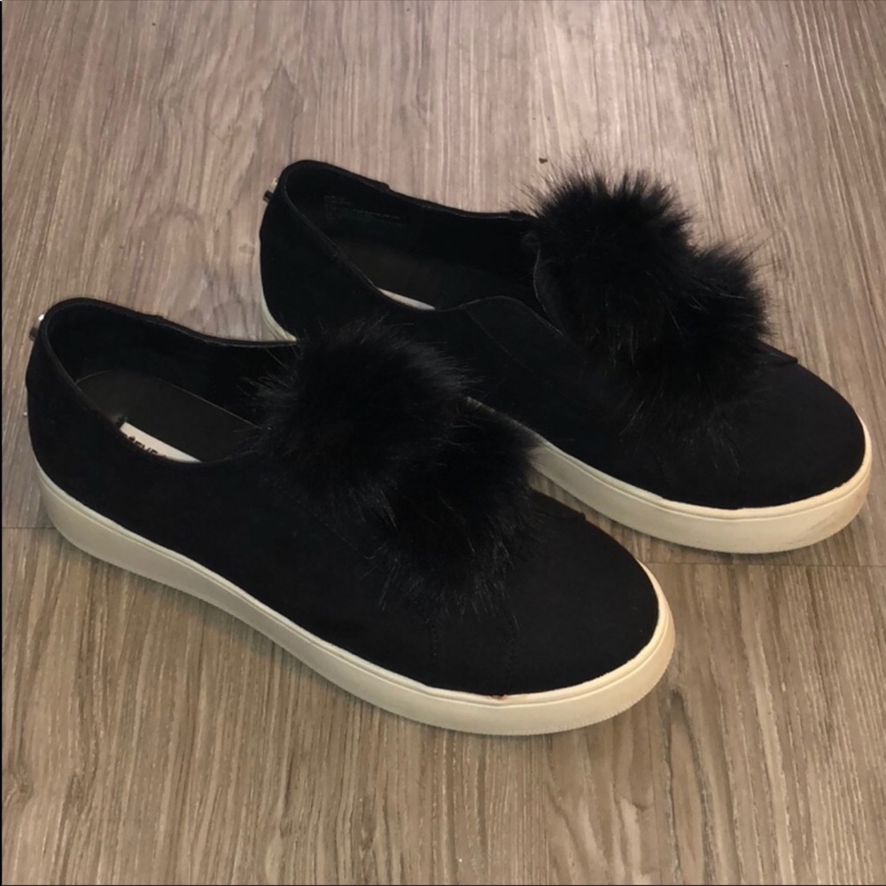Steve Madden PomPom faux suede shoes